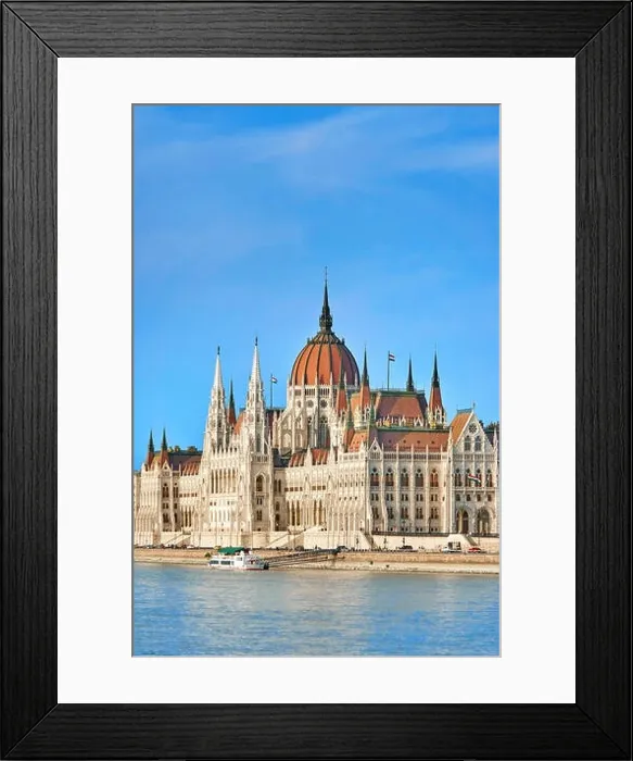 Framed Print : Budapest - Hungarian Parliament building, Hungary Framed Print : Budapest - Hungarian Parliament building, Hungary
