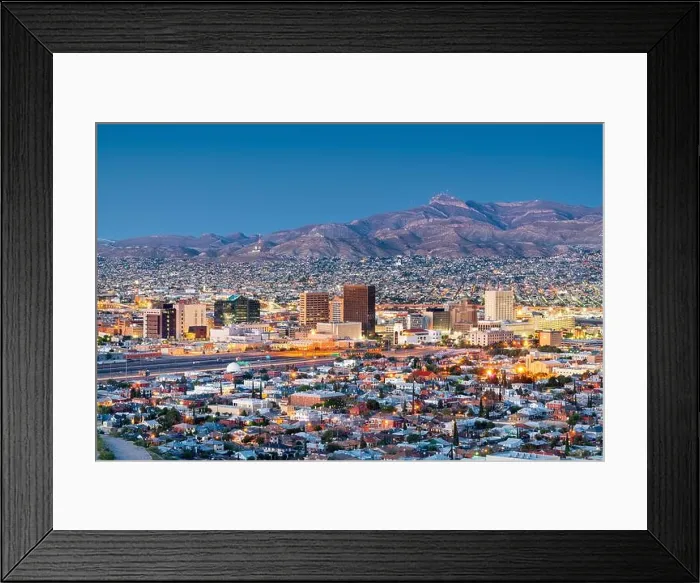 Framed Print : El Paso, Texas, USA downtown city skyline at dusk with Juarez, Mexico in the distance Framed Print : El Paso, Texas, USA downtown city skyline at dusk with Juarez, Mexico in the distance