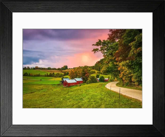 Framed Print : Rural autumn Jenne Farm in Vermont, USA Framed Print : Rural autumn Jenne Farm in Vermont, USA
