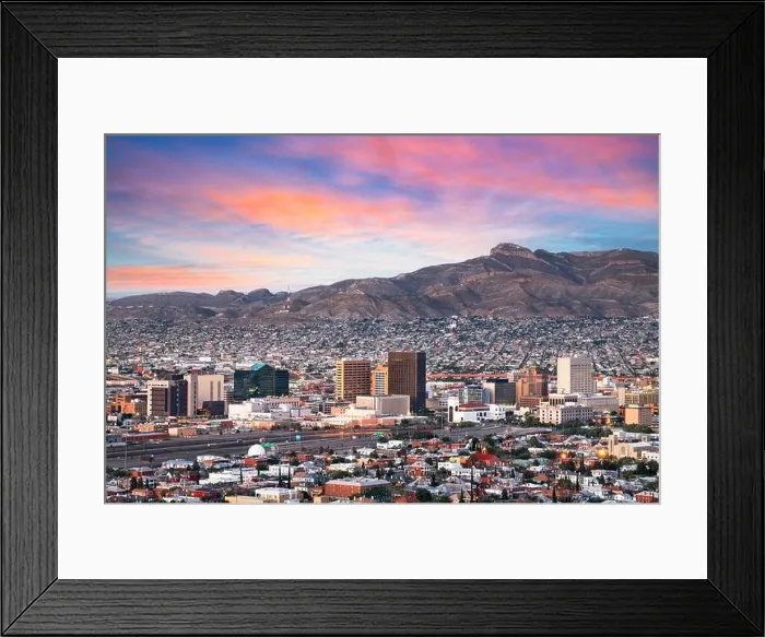 Framed Print : El Paso, Texas, USA downtown city skyline at dusk with Juarez, Mexico in the distance Framed Print : El Paso, Texas, USA downtown city skyline at dusk with Juarez, Mexico in the distance