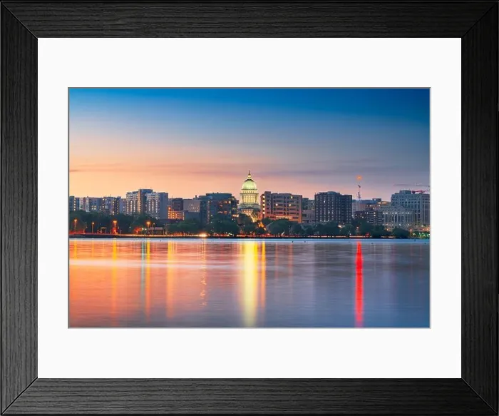 Framed Print : Madison, Wisconsin, USA downtown skyline at dusk on Lake Monona Framed Print : Madison, Wisconsin, USA downtown skyline at dusk on Lake Monona