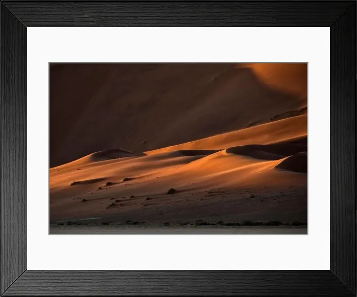 Framed Print : Contrasted abstract of the Oxide rich red sand dunes in the great sand sea of Namibia Framed Print : Contrasted abstract of the Oxide rich red sand dunes in the great sand sea of Namibia