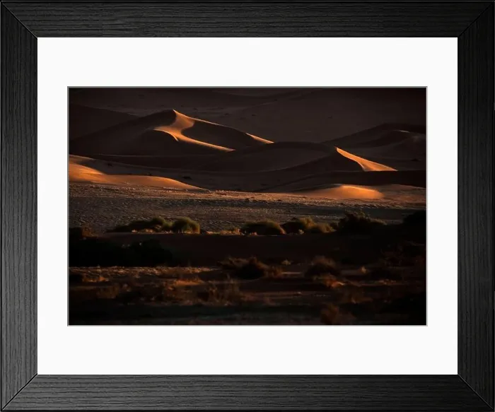 Framed Print : Contrasted abstract of the Oxide rich red sand dunes in the great sand sea of Namibia Framed Print : Contrasted abstract of the Oxide rich red sand dunes in the great sand sea of Namibia