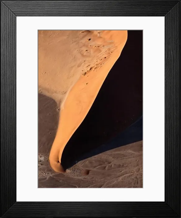 Framed Print : Contrasted abstract of the Oxide rich red sand dunes in the great sand sea of Namibia