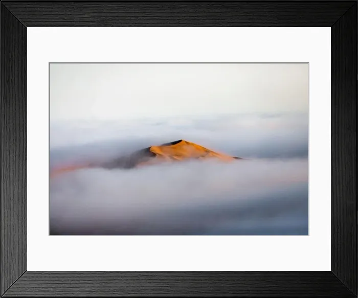 Framed Print : Contrasted abstract of the Oxide rich red sand dunes in the great sand sea of Namibia Framed Print : Contrasted abstract of the Oxide rich red sand dunes in the great sand sea of Namibia