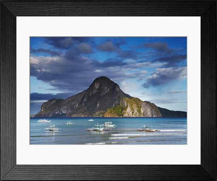 Framed Print : El Nido bay and Cadlao island, Palawan, Philippines Framed Print : El Nido bay and Cadlao island, Palawan, Philippines