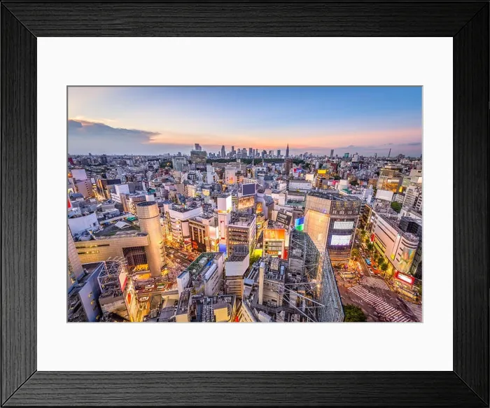 Framed Print : Shibuya, Tokyo, Japan crosswalk and cityscape Framed Print : Shibuya, Tokyo, Japan crosswalk and cityscape