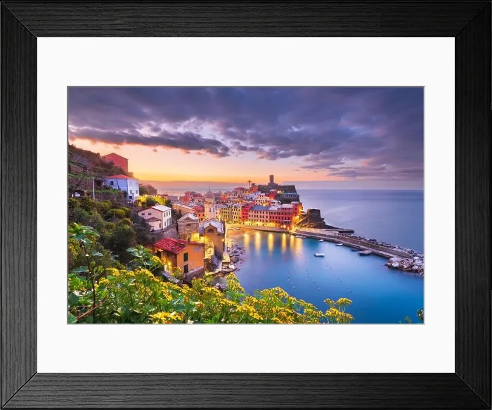 Framed Print : Vernazza, La Spezia, Liguria, Italy in the Cinque Terre region at dusk Framed Print : Vernazza, La Spezia, Liguria, Italy in the Cinque Terre region at dusk