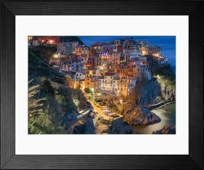Framed Print : Manarola, La Spezia, Italy coastal view in Cinque Terre at dawn Framed Print : Manarola, La Spezia, Italy coastal view in Cinque Terre at dawn