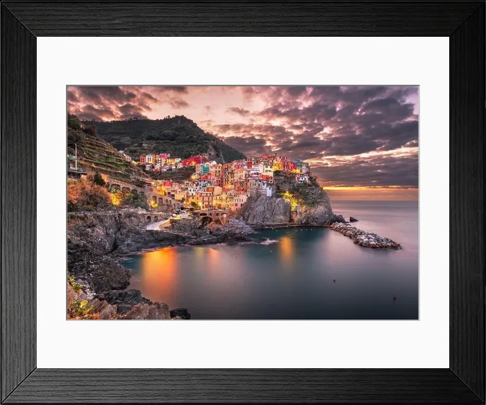 Framed Print : Manarola, La Spezia, Italy coastal view in Cinque Terre at dawn Framed Print : Manarola, La Spezia, Italy coastal view in Cinque Terre at dawn