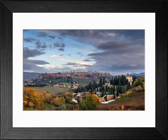 Framed Print : Orvieto, Umbria, Italy medieval skyline at dusk Framed Print : Orvieto, Umbria, Italy medieval skyline at dusk