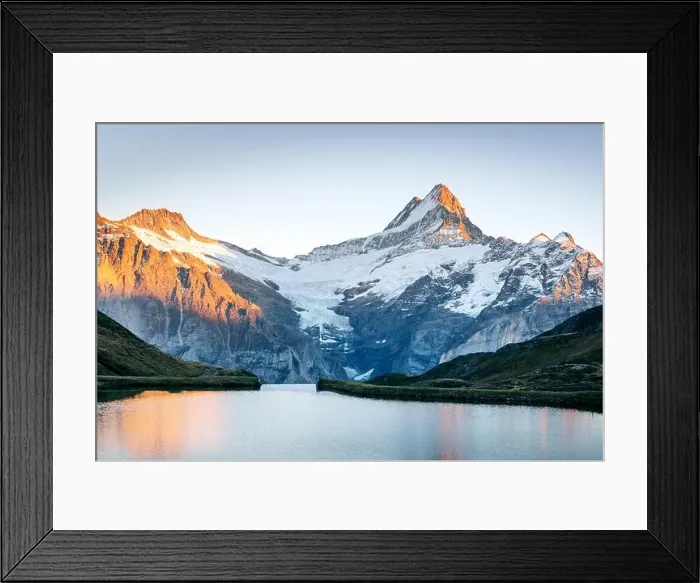 Framed Print : Bachalpsee lake in Swiss Alps mountains on sunset. Snowy peaks of Wetterhorn, Mittelhorn and Rosenhorn on background Framed Print : Bachalpsee lake in Swiss Alps mountains on sunset. Snowy peaks of Wetterhorn, Mittelhorn and Rosenhorn on background