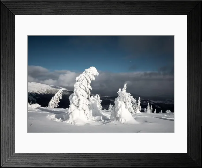 Framed Print : Fantastic winter landscape with snowy trees. Carpathian mountains, Ukraine, Europe. Christmas holiday concept Framed Print : Fantastic winter landscape with snowy trees. Carpathian mountains, Ukraine, Europe. Christmas holiday concept