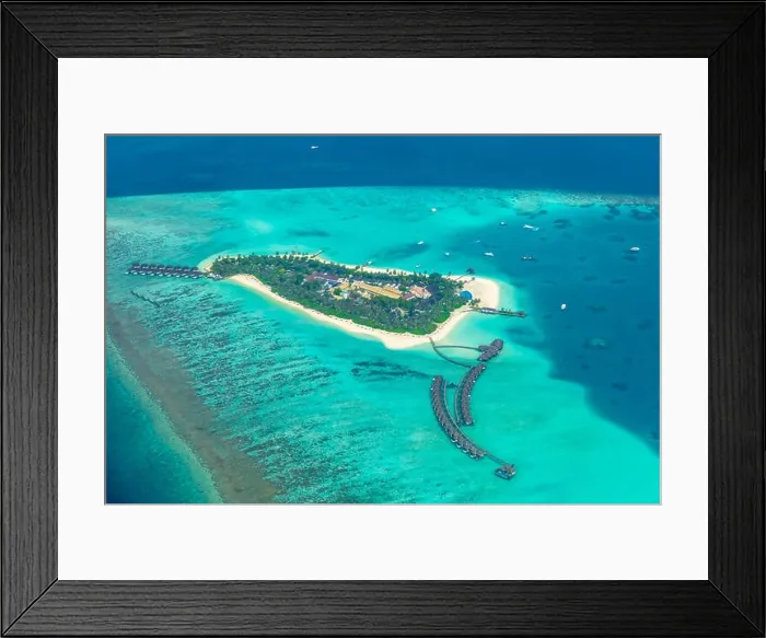 Framed Print : Group of atolls and islands in Maldives from aerial view. Beautiful Maldives landscape, blue sea Framed Print : Group of atolls and islands in Maldives from aerial view. Beautiful Maldives landscape, blue sea