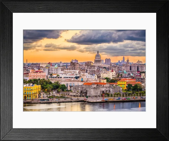 Framed Print : Havana, Cuba downtown skyline Framed Print : Havana, Cuba downtown skyline
