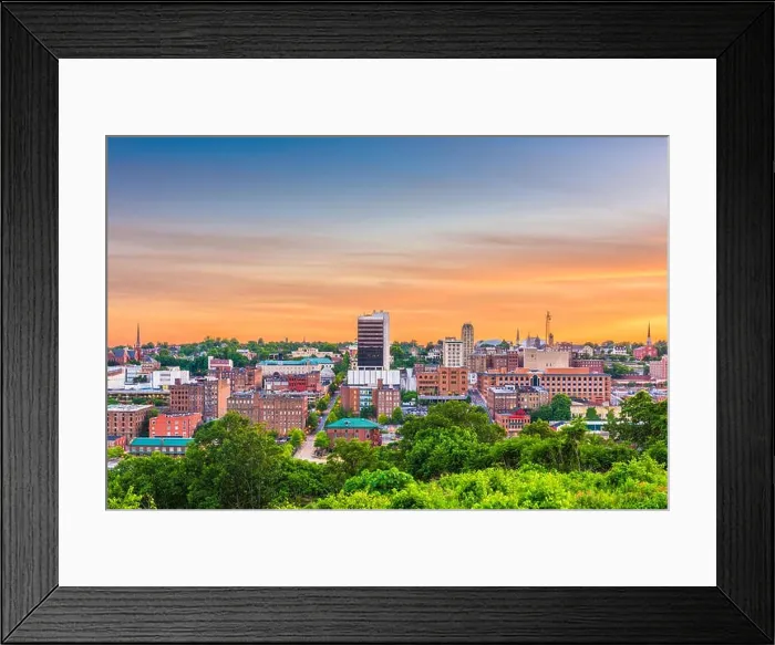 Framed Print : Lynchburg, Virginia, USA downtown city skyline at dusk Framed Print : Lynchburg, Virginia, USA downtown city skyline at dusk