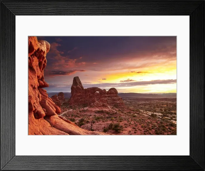 Framed Print : North Window Arch and Turret Arch at sunset, Arches National Park, Utah, USA Framed Print : North Window Arch and Turret Arch at sunset, Arches National Park, Utah, USA
