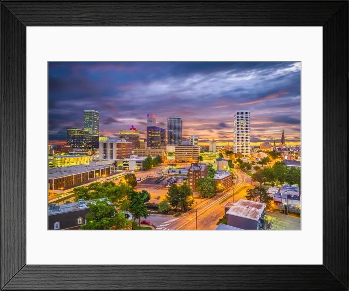 Framed Print : Tulsa, Oklahoma, USA skyline at twilight Framed Print : Tulsa, Oklahoma, USA skyline at twilight