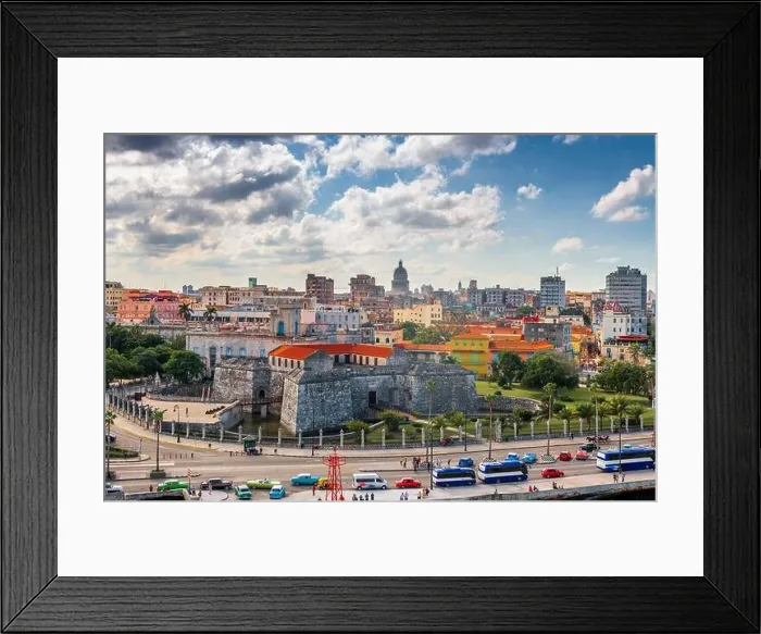 Framed Print : Havana, Cuba downtown skyline on the Malecon Framed Print : Havana, Cuba downtown skyline on the Malecon