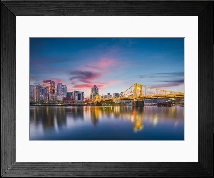 Framed Print : Pittsburgh, Pennsylvania, USA skyline on the river at dusk Framed Print : Pittsburgh, Pennsylvania, USA skyline on the river at dusk