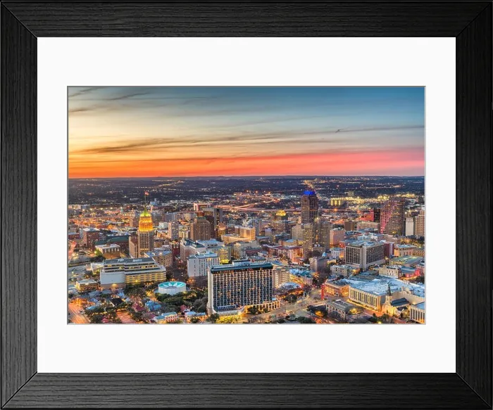 Framed Print : San Antonio, Texas, USA Skyline at dusk Framed Print : San Antonio, Texas, USA Skyline at dusk