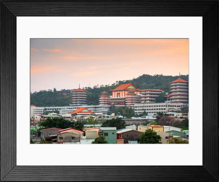 Framed Print : Kaohsiung, Taiwan cityscape with Yuan Heng Temple at dusk Framed Print : Kaohsiung, Taiwan cityscape with Yuan Heng Temple at dusk