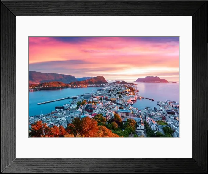Framed Print : Colorful sunset in Alesund port town on western coast of Norway. Place where the ocean meet the mountains. Landscape photography Framed Print : Colorful sunset in Alesund port town on western coast of Norway. Place where the ocean meet the mountains. Landscape photography