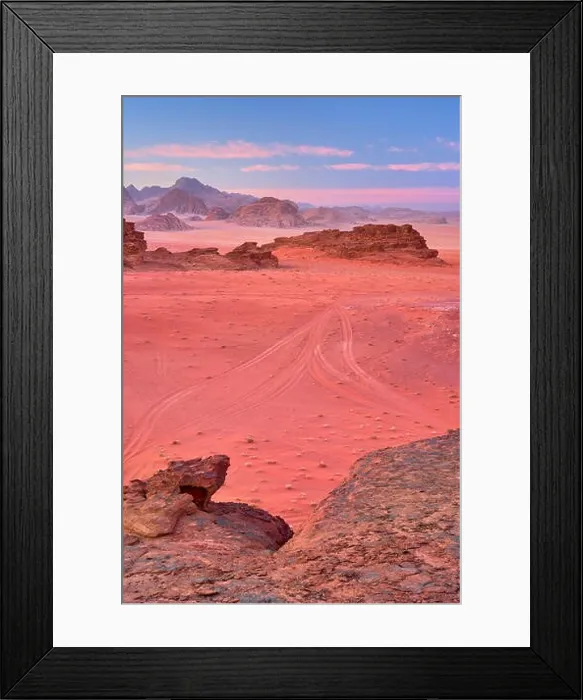 Framed Print : Wadi Rum Desert, Jordan Framed Print : Wadi Rum Desert, Jordan