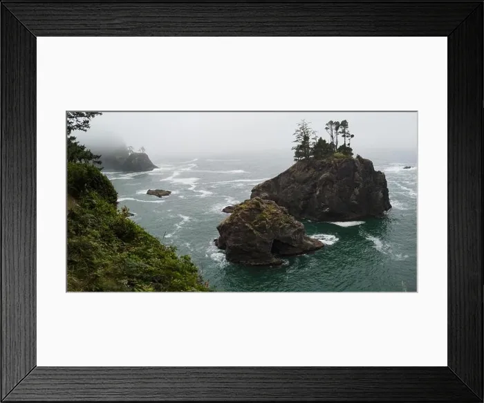 Framed Print : The Pacific Ocean washes against the scenic coastline of southern Oregon. This rugged part of the Pacific Northwest is found along highway 101 Framed Print : The Pacific Ocean washes against the scenic coastline of southern Oregon. This rugged part of the Pacific Northwest is found along highway 101