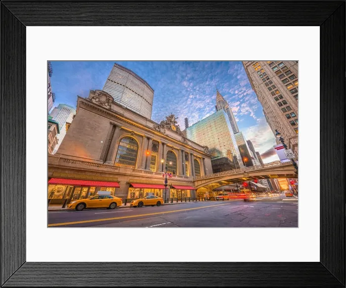 Framed Print : New York, New York, USA at Grand Central Terminal in Midtown Manhattan in the morning Framed Print : New York, New York, USA at Grand Central Terminal in Midtown Manhattan in the morning
