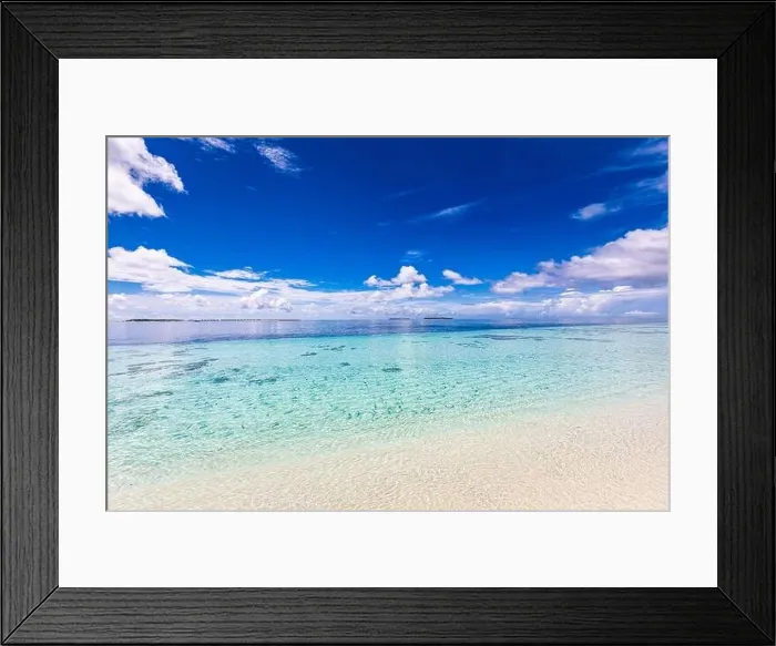 Framed Print : Relaxing seascape with wide horizon of the sky and the sea. Tropical ocean view, calm, tranquil lagoon, shallow water, horizon. Inspire nature