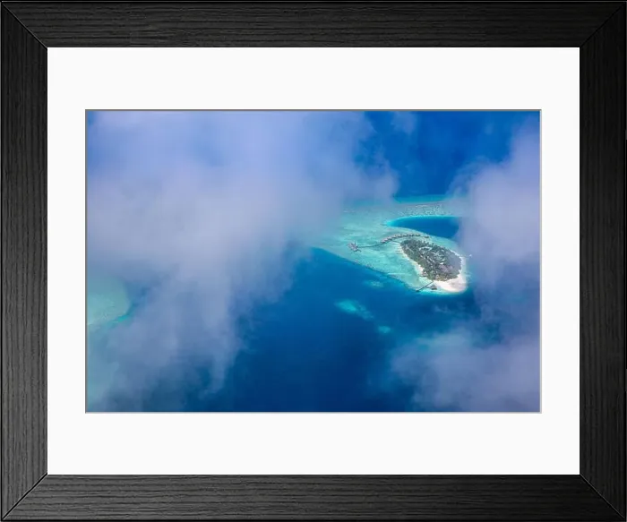 Framed Print : Aerial view on tropical islands. Maldives island, coral reef, picturesque nature landscape, seascape. Amazingly beautiful aerial drone view Framed Print : Aerial view on tropical islands. Maldives island, coral reef, picturesque nature landscape, seascape. Amazingly beautiful aerial drone view