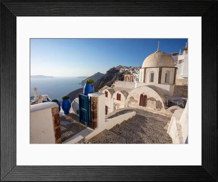 Framed Print : Thira, Santorini. Image of famous village Thira located at one of Cyclades island of Santorini, South Aegean, Greece Framed Print : Thira, Santorini. Image of famous village Thira located at one of Cyclades island of Santorini, South Aegean, Greece