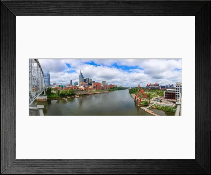 Framed Print : Nashville, Tennessee, USA downtown city skyline on the Cumberland River Framed Print : Nashville, Tennessee, USA downtown city skyline on the Cumberland River