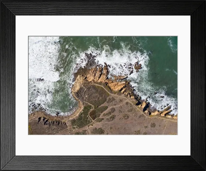 Framed Print : The Pacific Ocean washes against the rocky seashore of Central California in Morro Bay. This beautiful coastal region is known for its scenic coast Framed Print : The Pacific Ocean washes against the rocky seashore of Central California in Morro Bay. This beautiful coastal region is known for its scenic coast