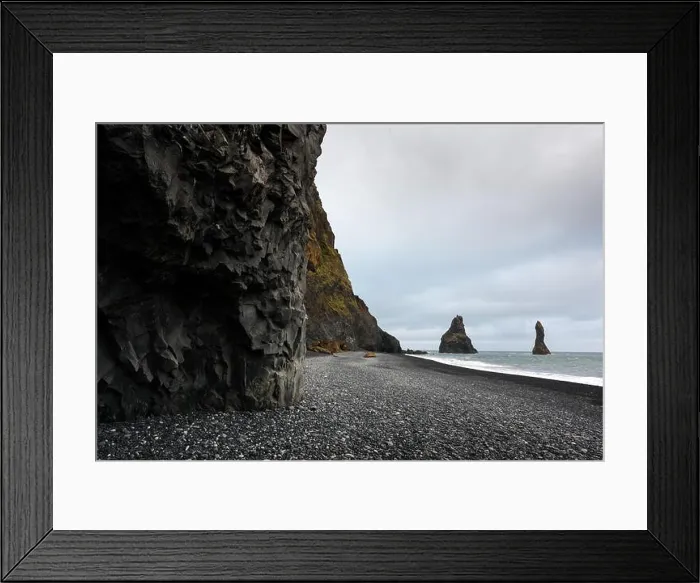Framed Print : Incredible view of the Black beach Framed Print : Incredible view of the Black beach