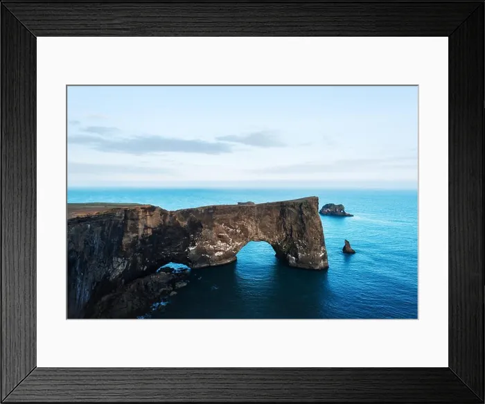 Framed Print : Unique basalt arch on Dyrholaey Framed Print : Unique basalt arch on Dyrholaey