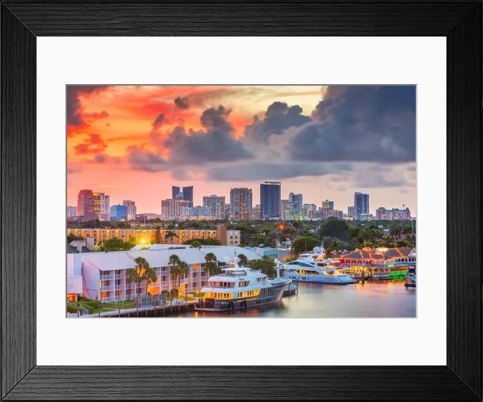 Framed Print : Fort Lauderdale, Florida, USA skyline and river at dusk Framed Print : Fort Lauderdale, Florida, USA skyline and river at dusk