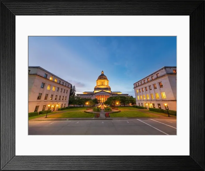 Framed Print : Olympia, Washington, USA state capitol building at dusk Framed Print : Olympia, Washington, USA state capitol building at dusk
