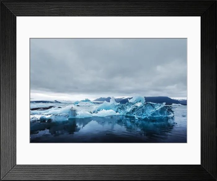 Framed Print : Icebergs in Jokulsarlon glacial lagoon Framed Print : Icebergs in Jokulsarlon glacial lagoon