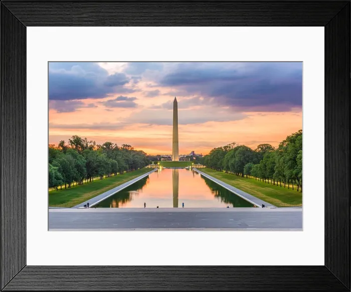 Framed Print : Washington Monument on the Reflecting Pool in Washington, D.C. at dawn Framed Print : Washington Monument on the Reflecting Pool in Washington, D.C. at dawn