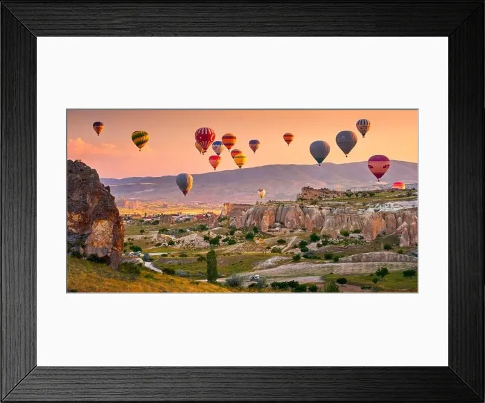Framed Print : Hot air balloon, Goreme, Cappadocia, Turkey Framed Print : Hot air balloon, Goreme, Cappadocia, Turkey