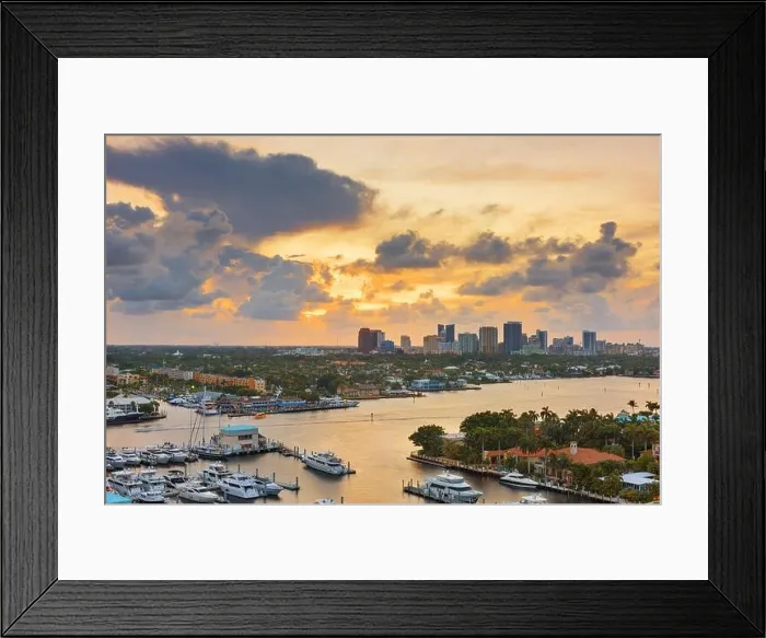 Framed Print : Fort Lauderdale, Florida, USA skyline at dusk Framed Print : Fort Lauderdale, Florida, USA skyline at dusk