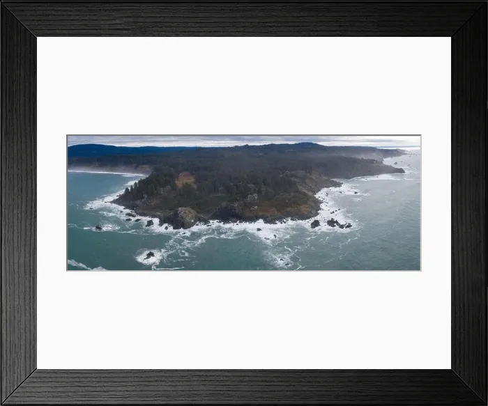 Framed Print : The cold waters of the Pacific Ocean beat against the rocky coastline of Northern California. The Pacific Coast Highway runs along this scenic region Framed Print : The cold waters of the Pacific Ocean beat against the rocky coastline of Northern California. The Pacific Coast Highway runs along this scenic region