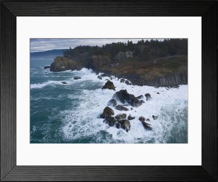 Framed Print : The cold waters of the Pacific Ocean beat against the rocky coastline of Northern California. The Pacific Coast Highway runs along this scenic region Framed Print : The cold waters of the Pacific Ocean beat against the rocky coastline of Northern California. The Pacific Coast Highway runs along this scenic region