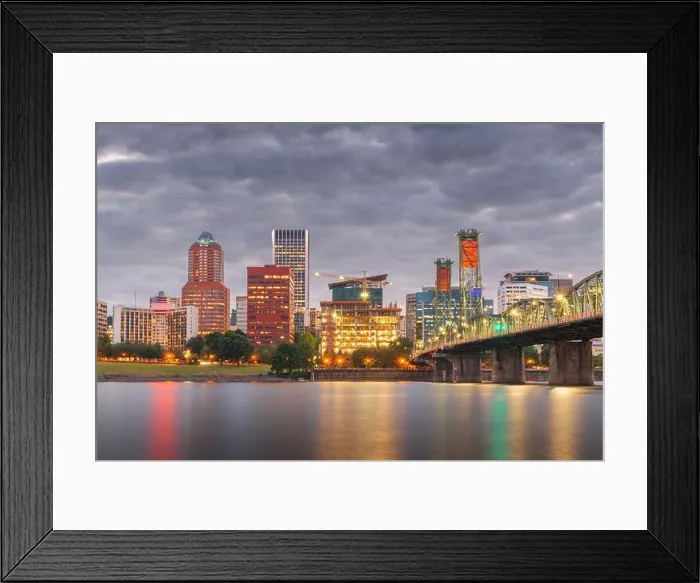Framed Print : Portland, Oregon, USA skyline at dusk on the Willamette River Framed Print : Portland, Oregon, USA skyline at dusk on the Willamette River