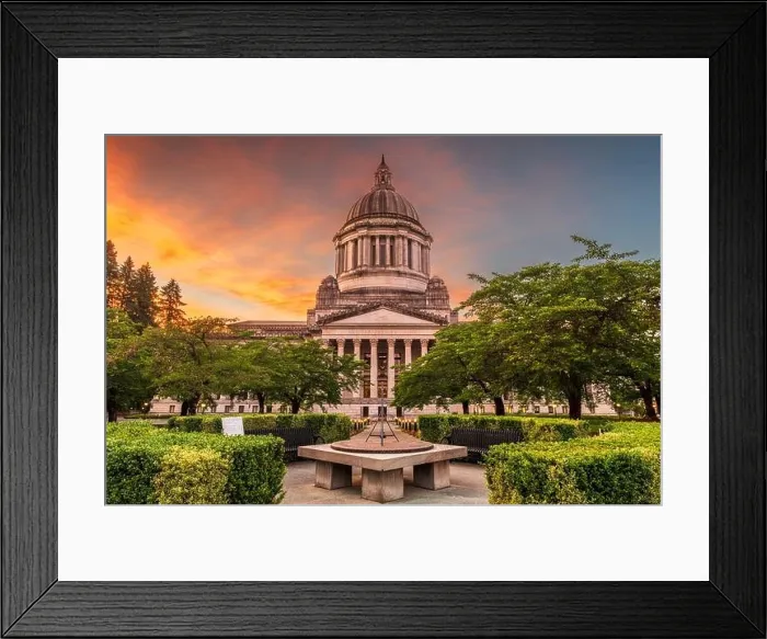 Framed Print : Olympia, Washington, USA state capitol building at dusk Framed Print : Olympia, Washington, USA state capitol building at dusk