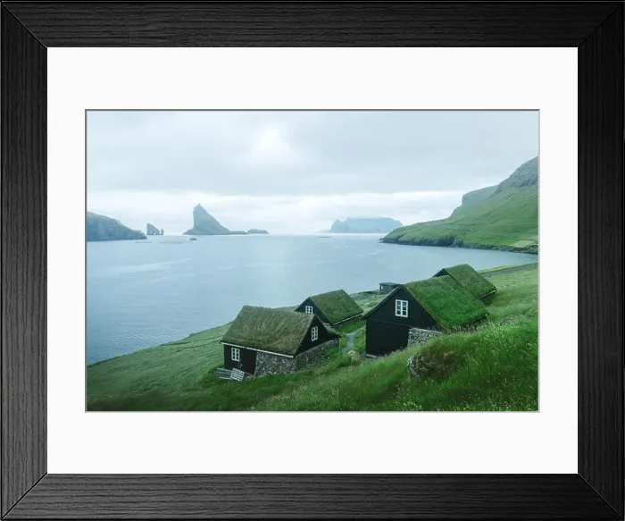 Framed Print : Picturesque view of tradicional faroese grass-covered houses Framed Print : Picturesque view of tradicional faroese grass-covered houses