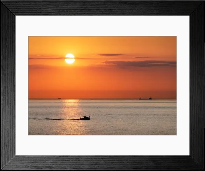 Framed Print : Sunset in the ocean with soft waves Framed Print : Sunset in the ocean with soft waves