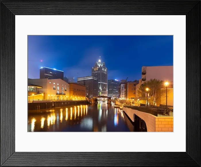 Framed Print : Milwaukee, Wisconsin, USA downtown skyline on the Milwaukee River in the evening Framed Print : Milwaukee, Wisconsin, USA downtown skyline on the Milwaukee River in the evening